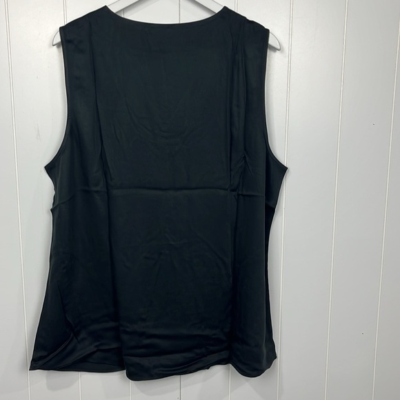 Soft Surroundings Womens Hideaway Tank 2X Black Pullover Sleeveless 100% Modal - Picture 8 of 12